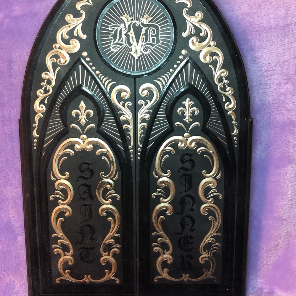 ❌❌❌SOLD❌❌❌ Kat Von D Sinner and Saint palette